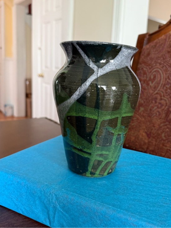 Handmade Other - Vintage Studio Art Pottery Vase Signed “Ann Grace ‘80” *READ*